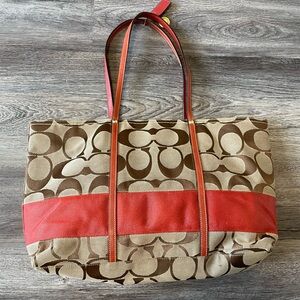 GORGEOUS COACH jacquard tote